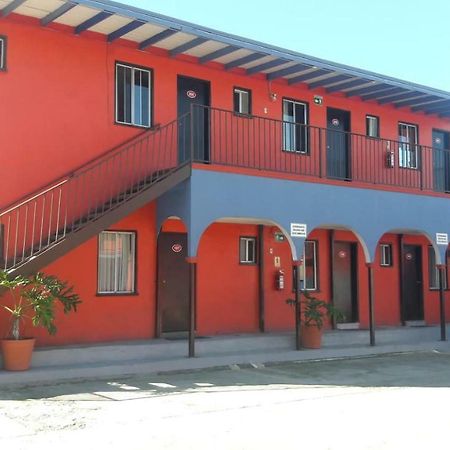 אנסנאדה Motel Agora מראה חיצוני תמונה