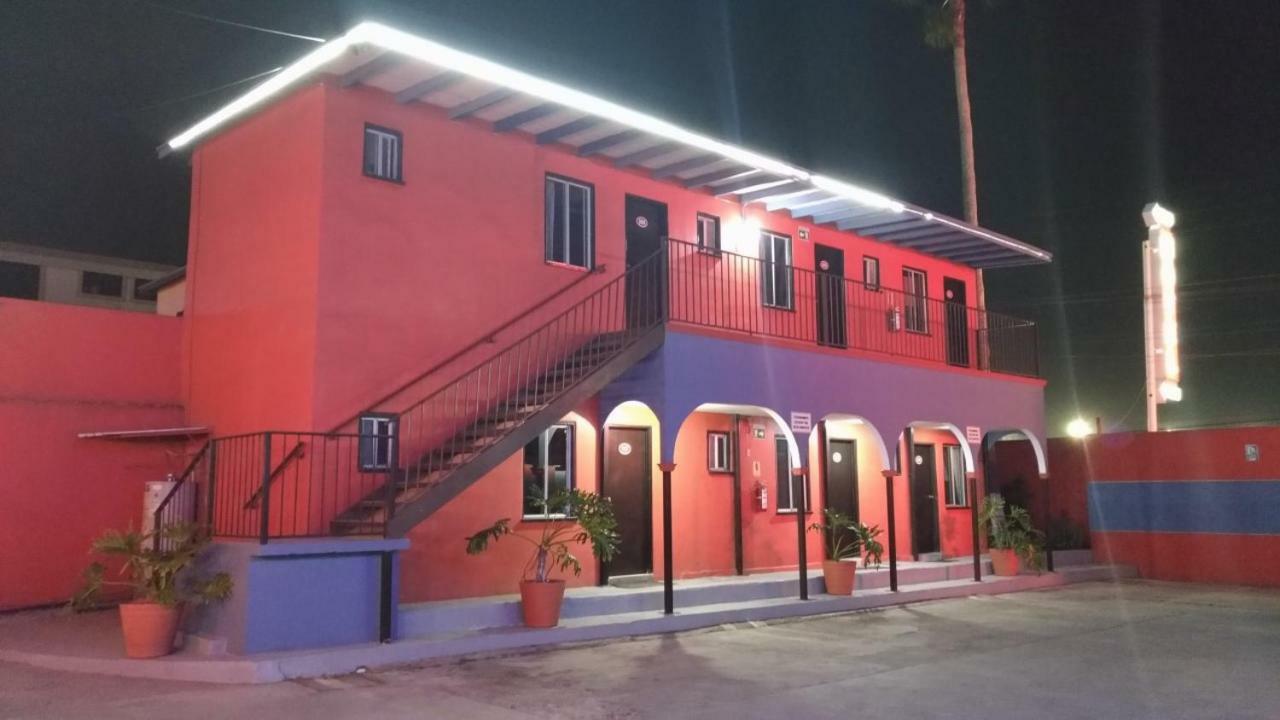 אנסנאדה Motel Agora מראה חיצוני תמונה