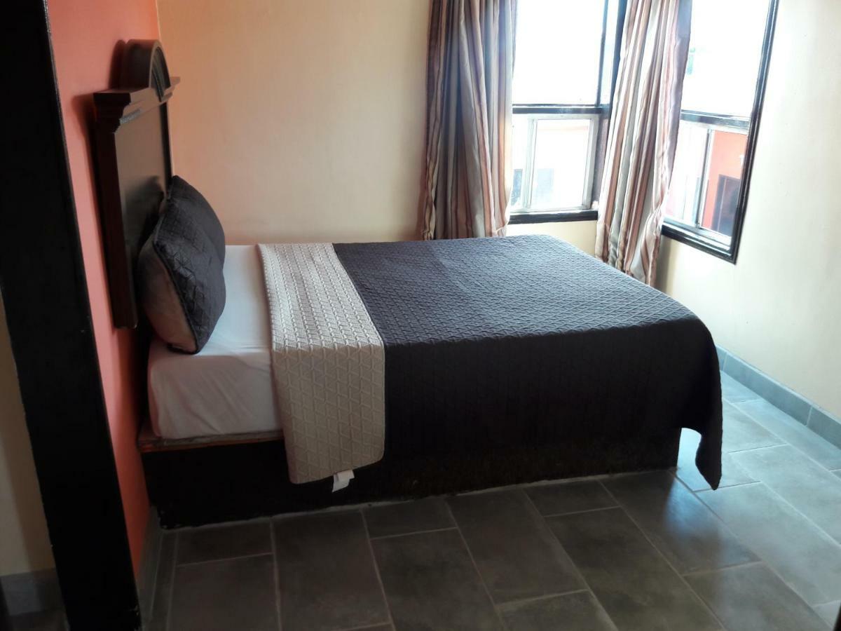 אנסנאדה Motel Agora מראה חיצוני תמונה